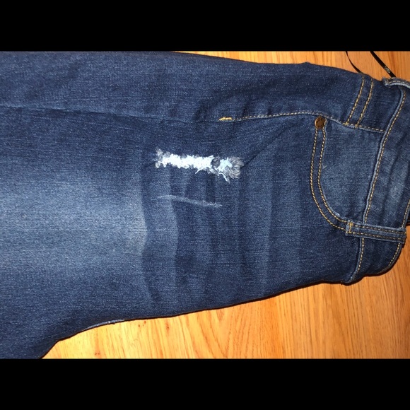 FASHIONOVA JEANS - Picture 1 of 5